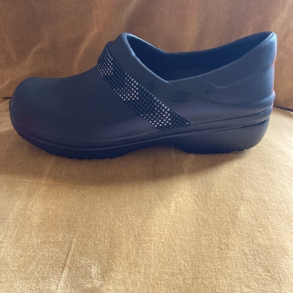 CROCS Shoes - Women’s Neria Pro II Black Embellished Clog